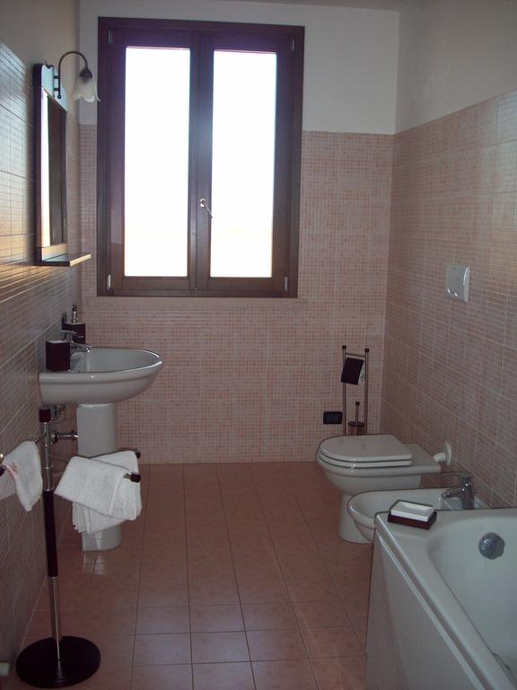 Al Calypso Bed & Breakfast Curtatone Dış mekan fotoğraf